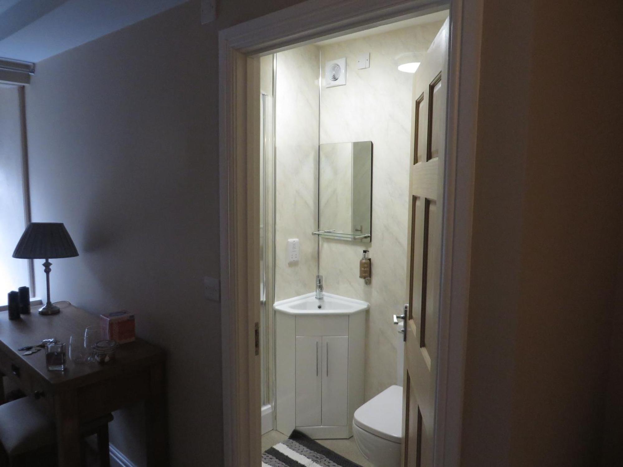The Kings Head Hotel Meifod Ruang foto